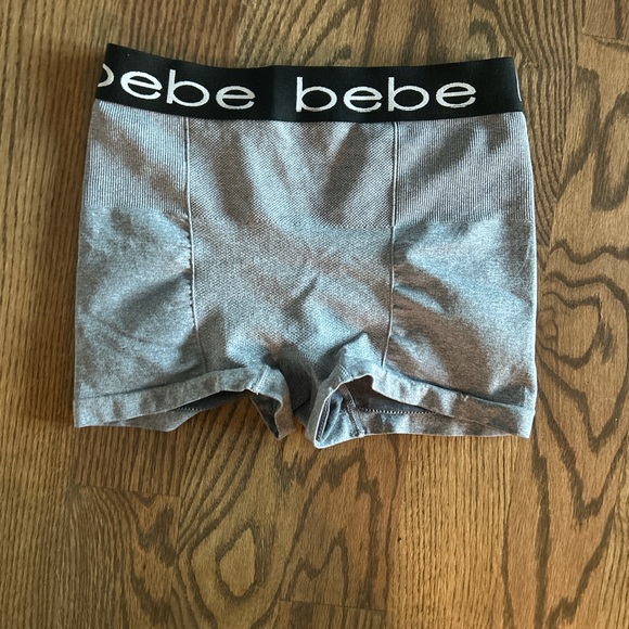 bebe shorts - Picture 3 of 3